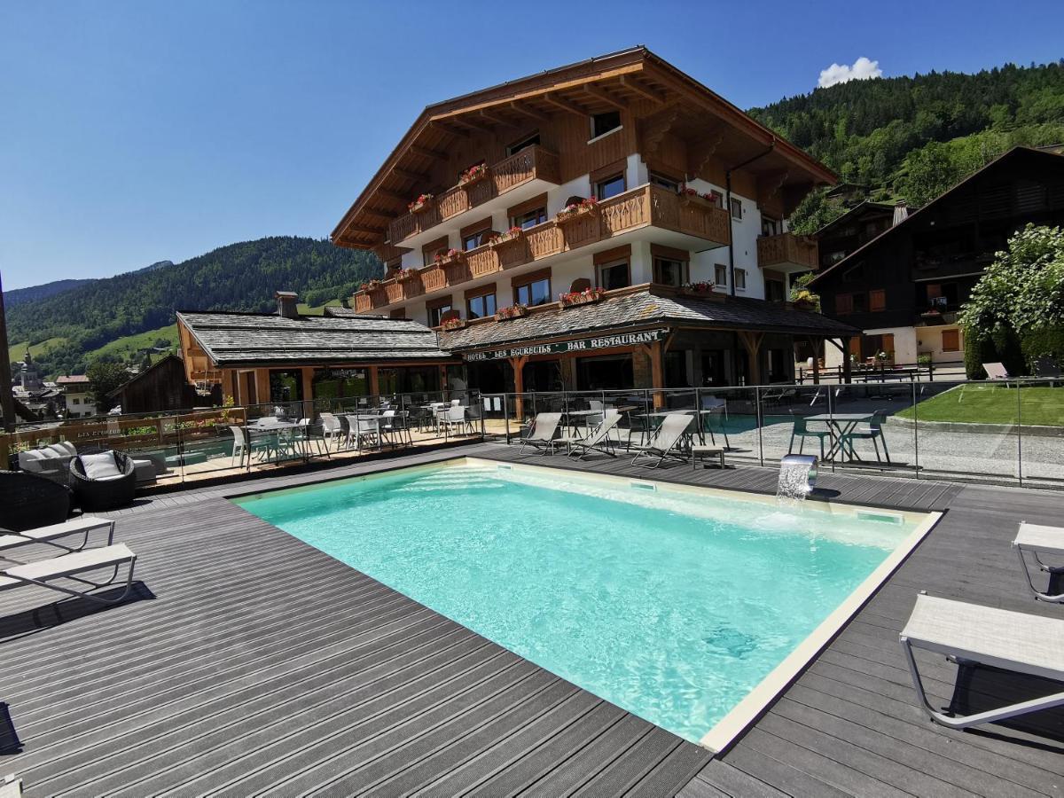 Hotel-Chalet Les Ecureuils Restaurant, Piscine, Garage เลอกรองด์บอร์นอง ภายนอก รูปภาพ