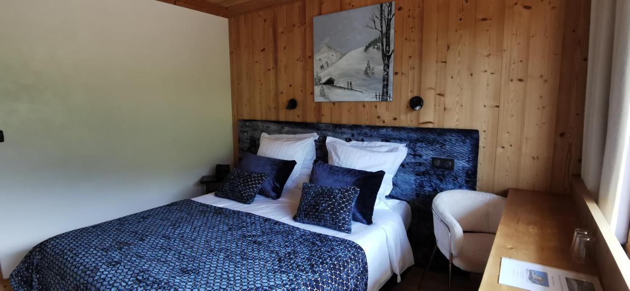 Hotel-Chalet Les Ecureuils Restaurant, Piscine, Garage เลอกรองด์บอร์นอง ภายนอก รูปภาพ
