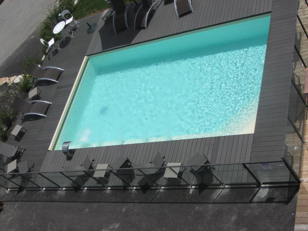 Hotel-Chalet Les Ecureuils Restaurant, Piscine, Garage เลอกรองด์บอร์นอง ภายนอก รูปภาพ