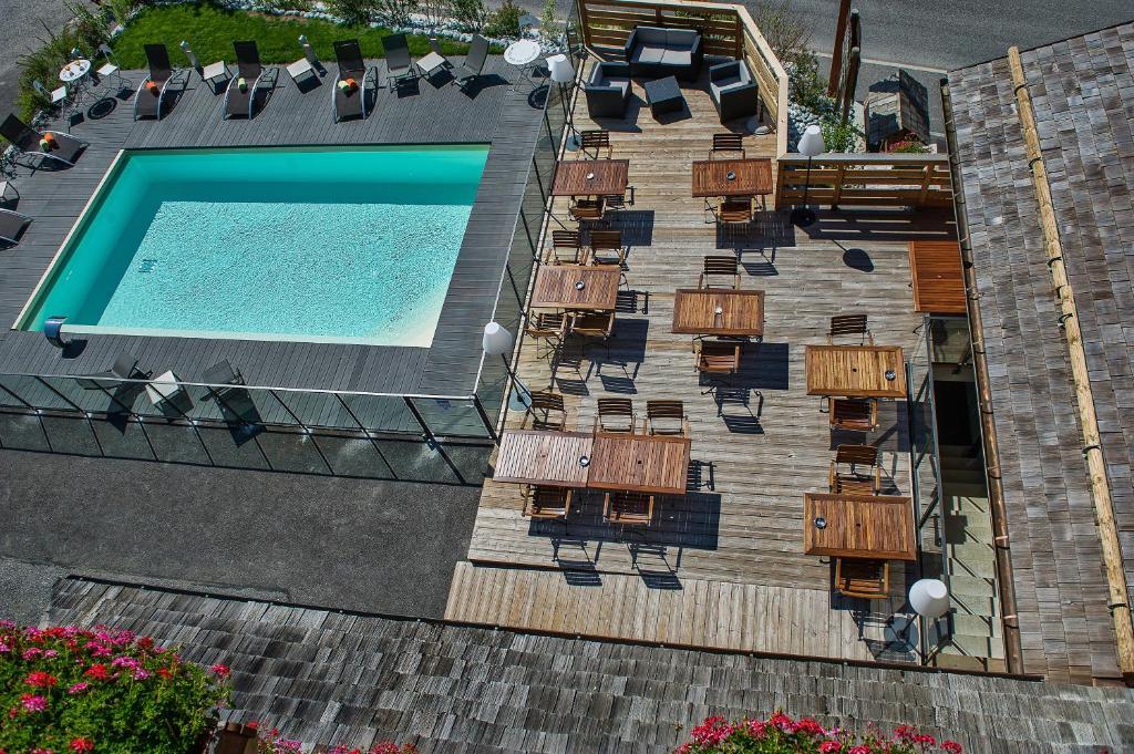 Hotel-Chalet Les Ecureuils Restaurant, Piscine, Garage เลอกรองด์บอร์นอง ภายนอก รูปภาพ