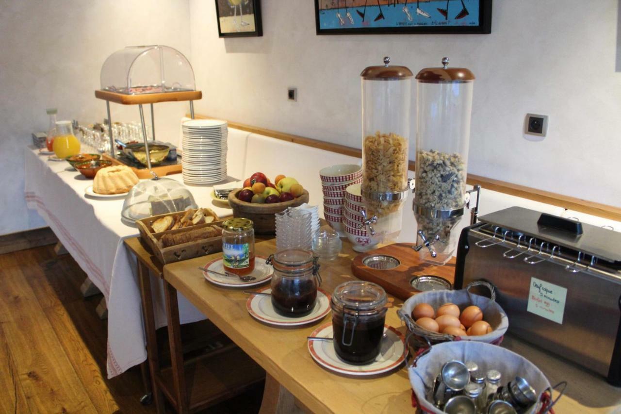 Hotel-Chalet Les Ecureuils Restaurant, Piscine, Garage เลอกรองด์บอร์นอง ภายนอก รูปภาพ